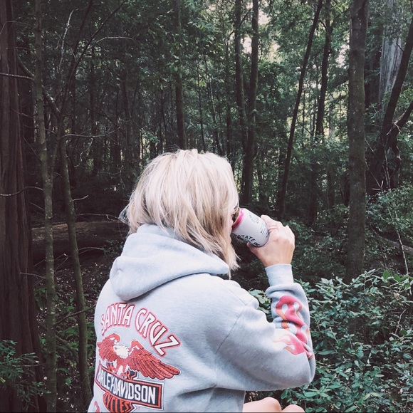 Nᴇᴀʀʟʏ ᴠɪɴᴛᴀɢᴇ: ʜᴀʀʟᴇy ғʟᴇᴇᴄᴇ - Picture 4 of 8